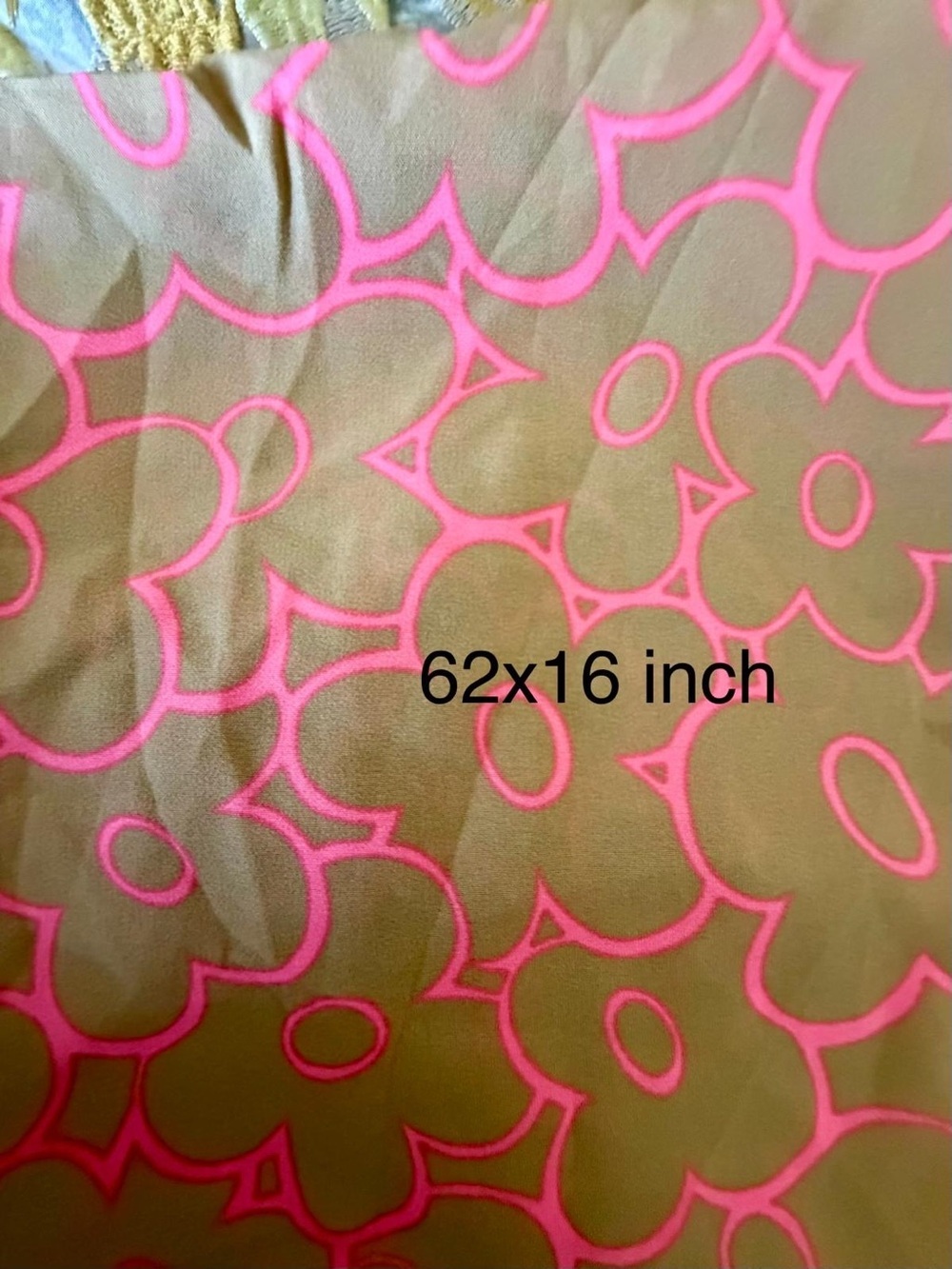 Beautiful Lightweight scarf - Picture 4 of 4